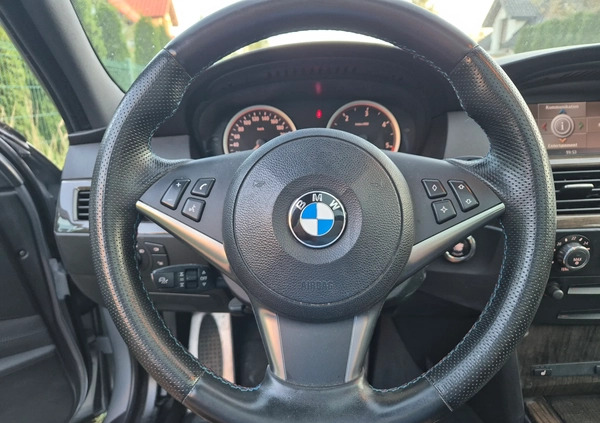 BMW Seria 5 cena 27500 przebieg: 291000, rok produkcji 2007 z Lębork małe 154